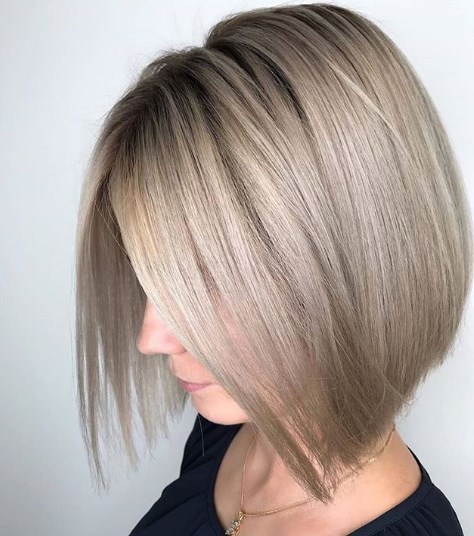 Каре на средние волосы 2019-2020