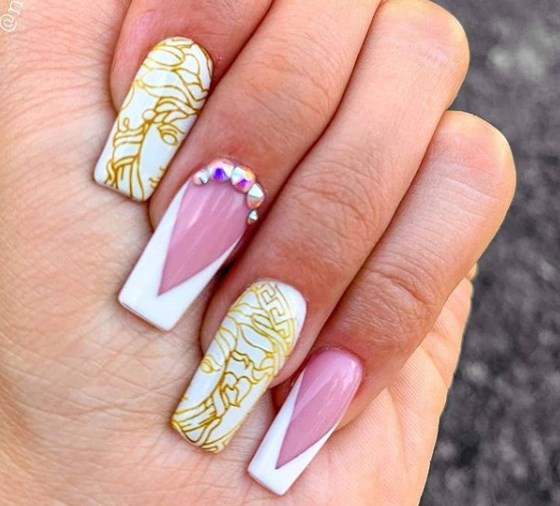 Модный французский маникюр 2019-2020