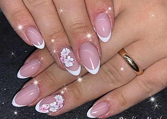 Модный французский маникюр 2019-2020