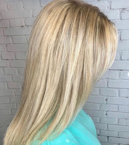 Каскад – идеальная стрижка на средние волосы 