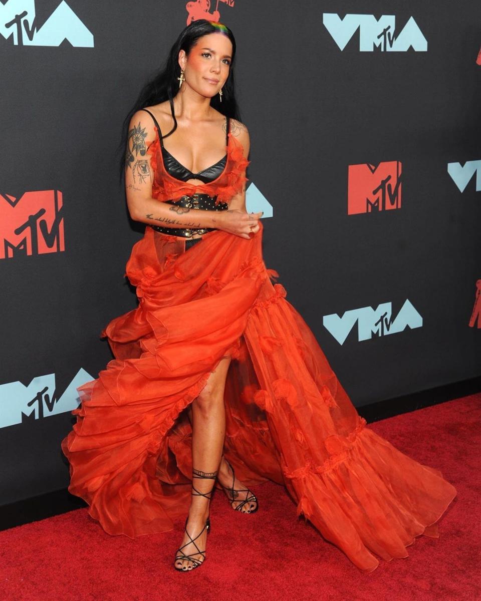 MTV Video Music Award 2019: Холзи MTV Video Music Award 2019: Холзи