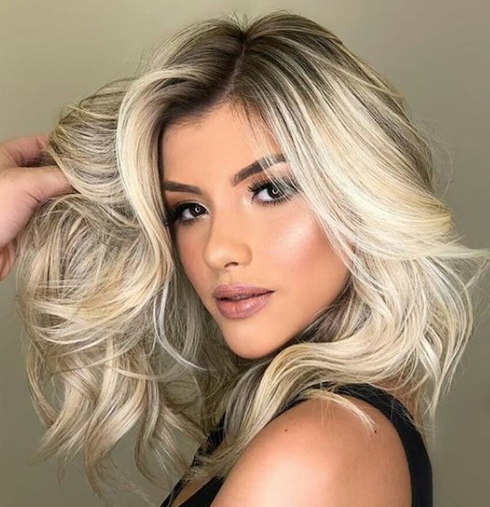 Модный удлиненный боб 