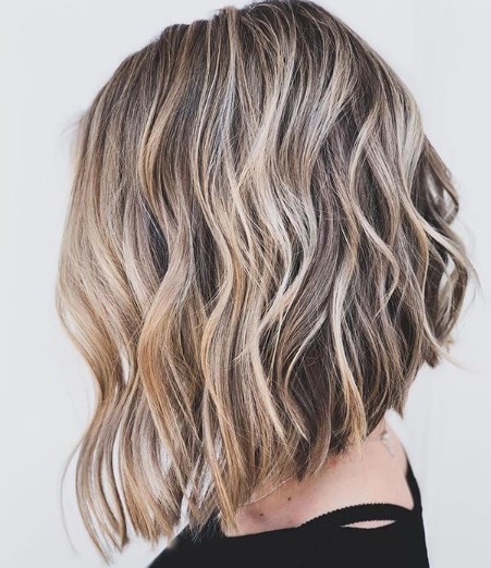 Модный удлиненный боб 