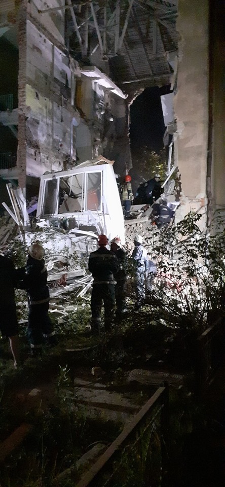 Последствия обрушения жилого дома в Дрогобыче