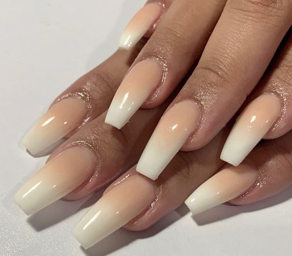 Нюдовый маникюр 2019-2020
