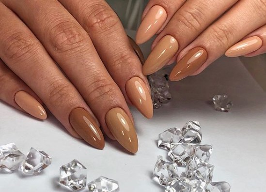 Нюдовый маникюр 2019-2020