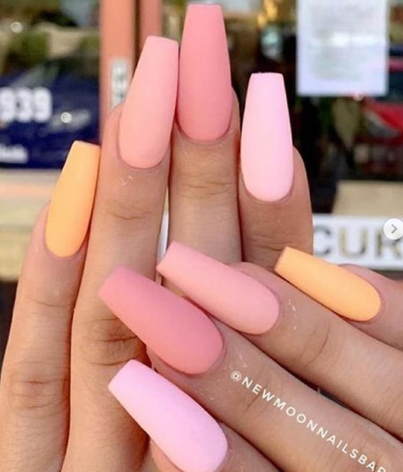 Нюдовый маникюр 2019-2020