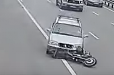 Гибель диджея в Киеве: в Сети показали, как Лисогора на мотоцикле сбил минивен