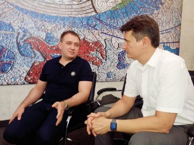 Виктор Лещинский (слева) и Василий Андреев Виктор Лещинский (слева) и Василий Андреев