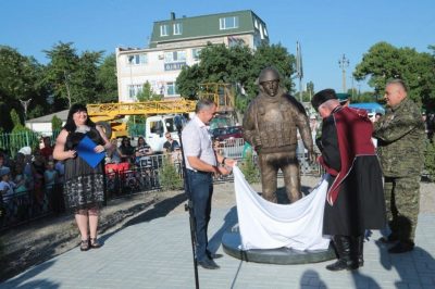 В Крыму открыли новый памятник оккупантам / twitter/crimea2042 В Крыму открыли новый памятник оккупантам / twitter/crimea2042