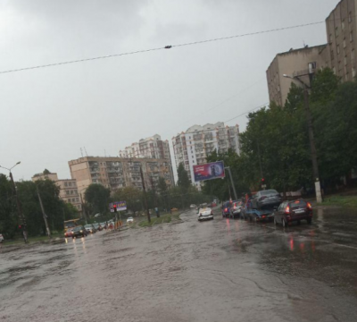 Новости Одессы - В Одессе из-за непогоды по ряду маршрутов перестали ходить трамваи