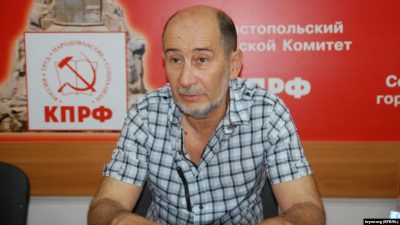 Александр Бузгалин на лекции в Крыму нелестно высказался о России / Фото: Крым.Реалии Александр Бузгалин на лекции в Крыму нелестно высказался о России / Фото: Крым.Реалии