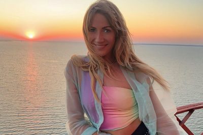 "Попец": Никитюк заинтриговала ярким фото