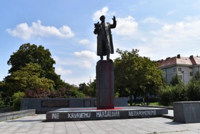 В Чехии залили краской памятник советскому маршалу: опубликовано фото