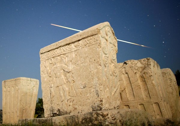 Звездопад Персеиды – 2019: опубликованы первые фото и видео зрелищного метеорного потока