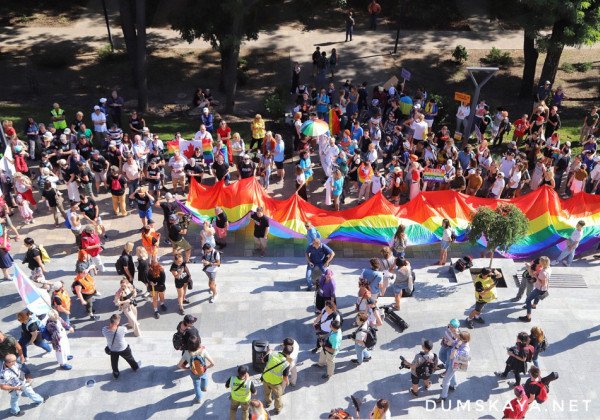 В Одессе марш за права ЛГБТ-сообщества закончился столкновениями, есть задержанные