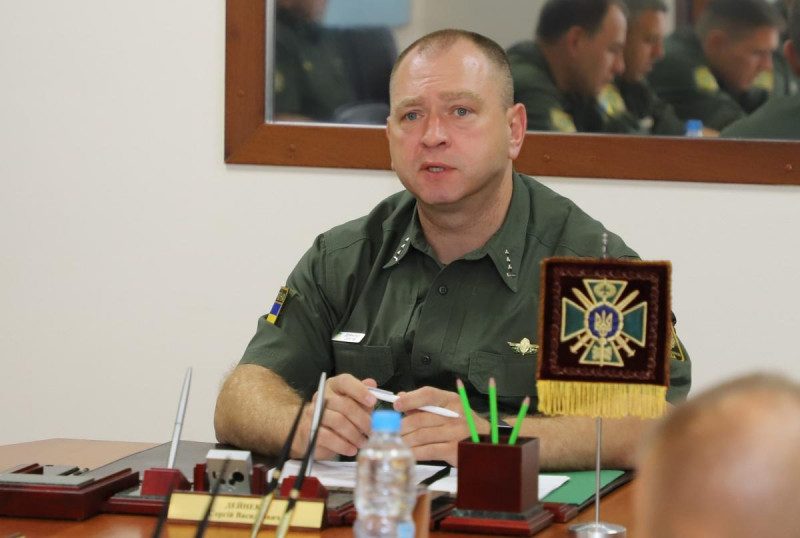 Полиграфы и массовые увольнения: новый главный пограничник наметил план действий