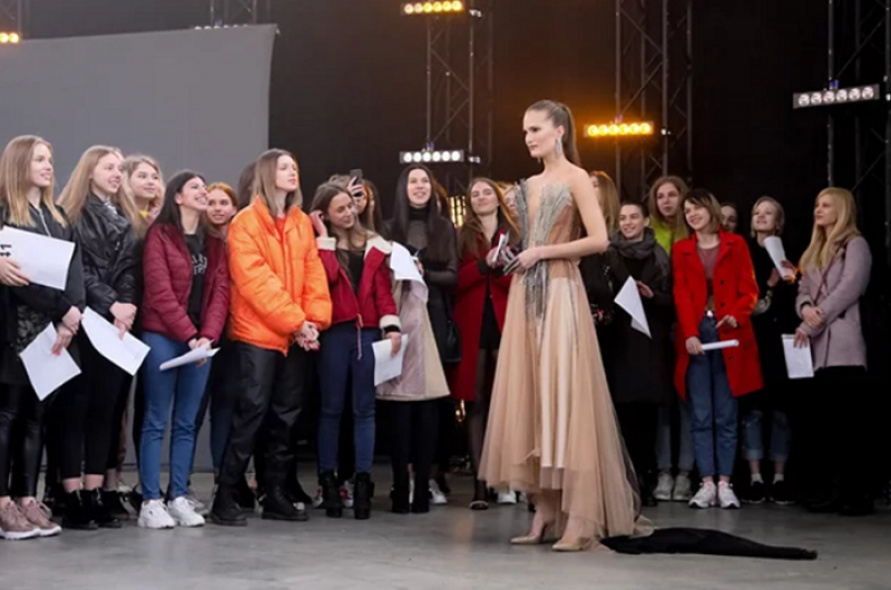 Топ-модель по-украински 3 сезон 1 выпуск онлайн: отбор участниц шоу