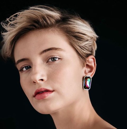 Гарсон - чудная стрижка "под мальчика" 