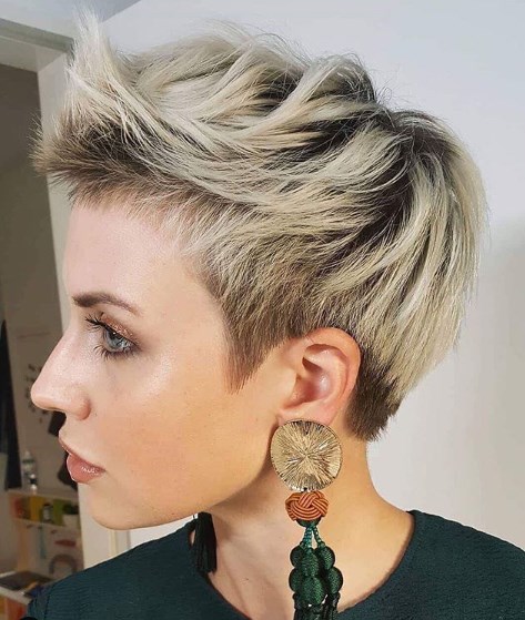 Гарсон - чудная стрижка "под мальчика" 