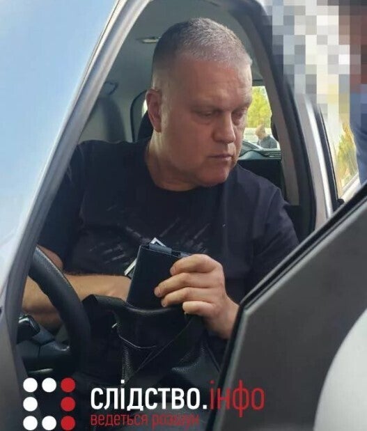 На Полтавской таможне словили на взятке тестя нардепа от Слуги народа На Полтавской таможне словили на взятке тестя нардепа от Слуги народа