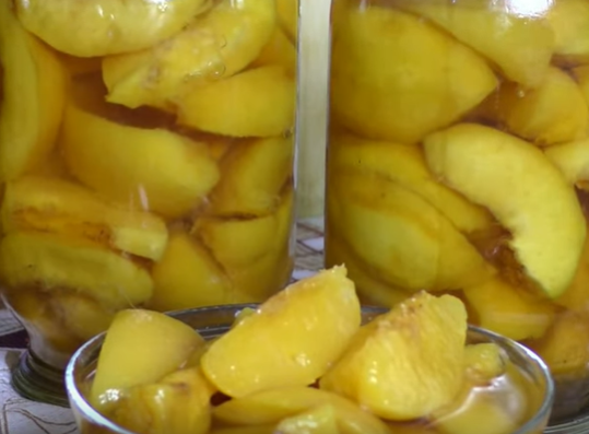 Персики на зиму в сиропе: самый быстрый и вкусный рецепт