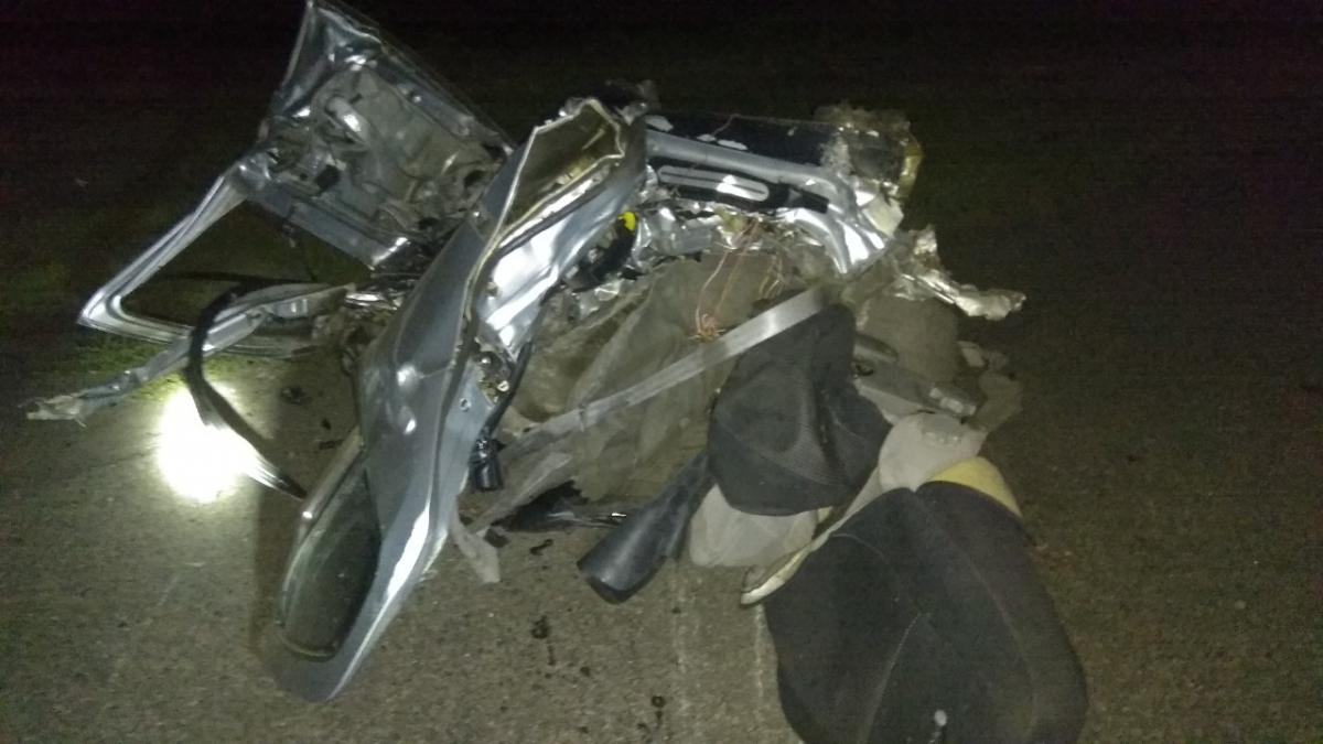 В Марьинке легковушка попала в ДТП и загорелась, две жертвы В Марьинке легковушка попала в ДТП и загорелась, две жертвы