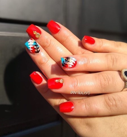 Модный красный маникюр осень 2019