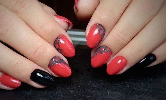 Модный красный маникюр осень 2019