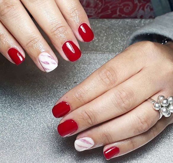 Модный красный маникюр осень 2019