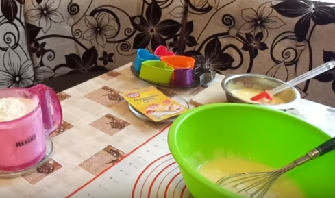 Нежное песочное печенье на маргарине быстро и просто готовится