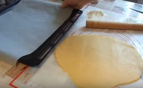 Нежное песочное печенье на маргарине быстро и просто готовится