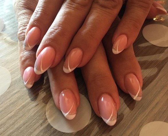 Модный французский маникюр 2019-2020
