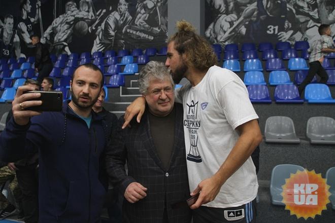 Игорь Коломойский Игорь Коломойский