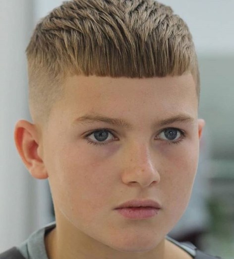 Мужская стрижка цезарь 2019