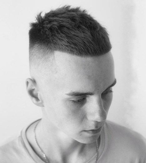 Мужская стрижка цезарь 2019