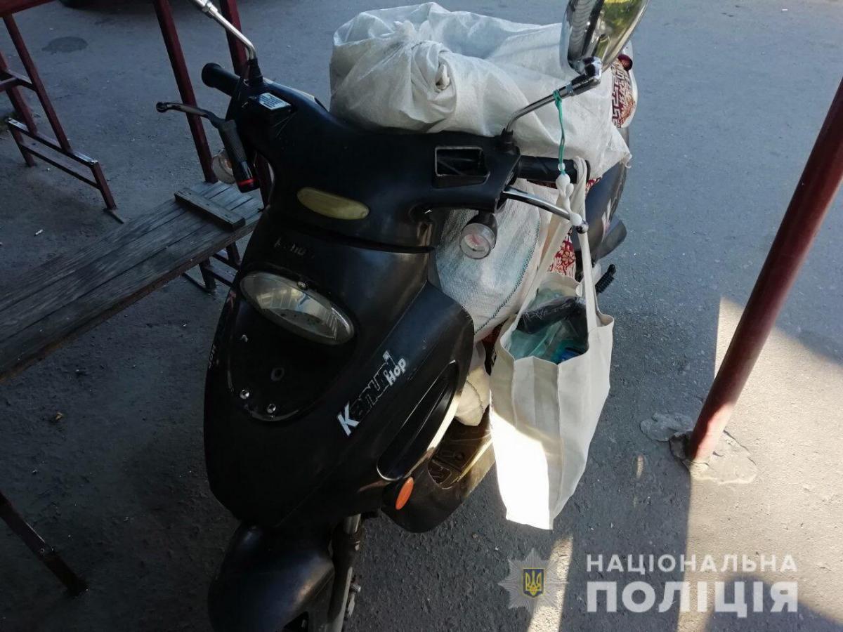 В Рокитном ограбили храм и угнали мотороллер, подозреваемый задержан В Рокитном ограбили храм и угнали мотороллер, подозреваемый задержан