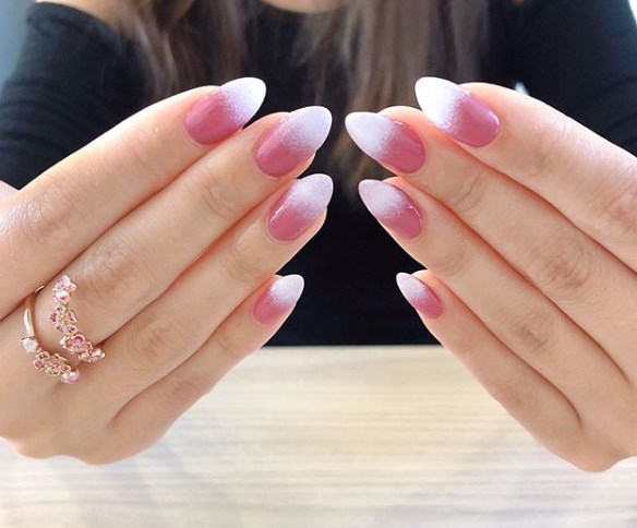 Маникюр градиент осень 2019