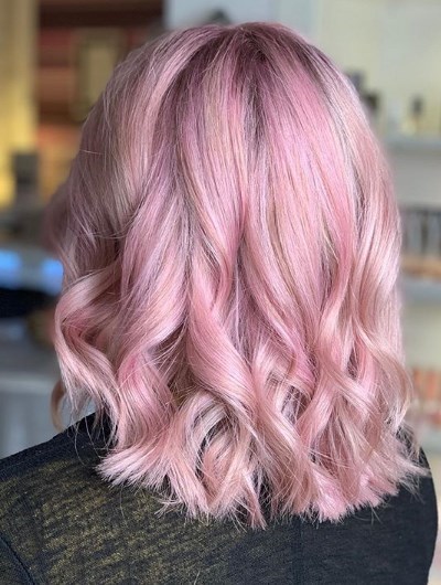 Модный розовый блонд осень 2019