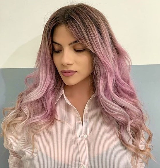 Модный розовый блонд осень 2019