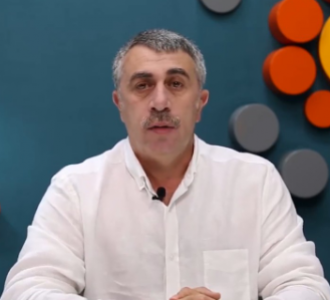 Для закаливания горла можно использовать кубики замороженного фруктового сока, посоветовал Евгений Комаровский - Как закалять горло Для закаливания горла можно использовать кубики замороженного фруктового сока, посоветовал Евгений Комаровский - Как закалять горло