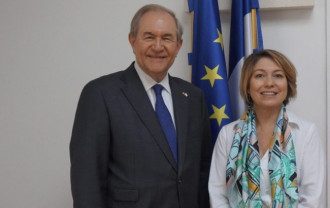 Джеймс Гилмор и Кристина Фаже (osce.usmission.gov) Джеймс Гилмор и Кристина Фаже (osce.usmission.gov)