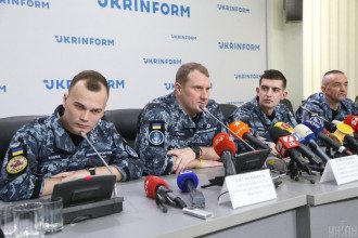 Моряки Моряки