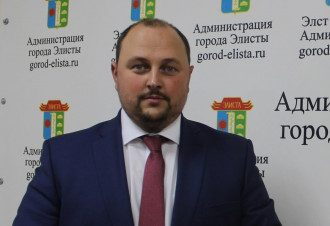 Трапезников