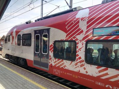 "Львов и Ровно – их": в Польше на картах прихватили украинские города