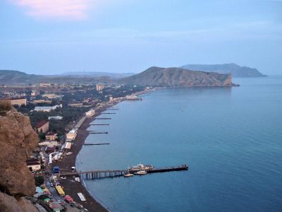 В районе Судака затонул катер Камелот - Новости Крыма В районе Судака затонул катер Камелот - Новости Крыма