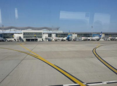 Украинская сторона привезла в Борисполь участников обмена / twitter.com/sashakots