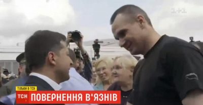 Великий день – Олег Сенцов вернулся в Украину