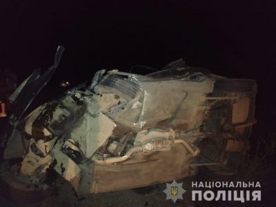Жуткое ДТП на Запорожье: 8 погибших и пострадавших, легковушки – всмятку