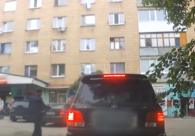 В Сумах нарушительница прокляла полицейских - Новости Сум